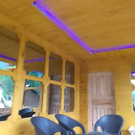 Riverbank Hotel Taobut Neelum Valley Azad Kashmir Taobat Екстериор снимка